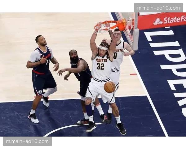 掘金阿隆戈登腿筋旧伤反复 健康状况成季后赛变数